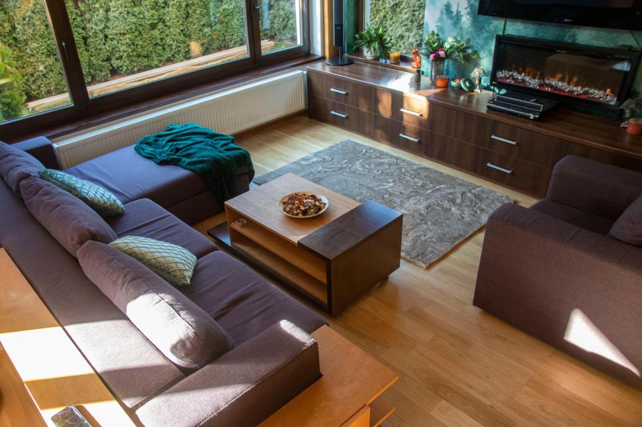 Jack Residence Буштені Екстер'єр фото